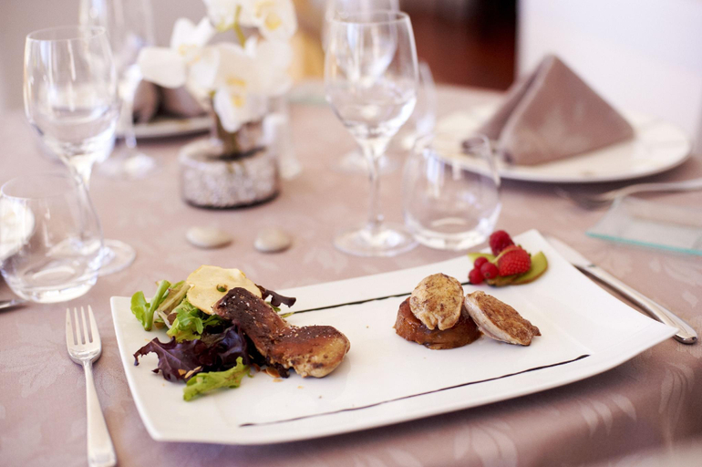 Food & Drinks 5, Logis Hotel Le Pelican & son restaurant, Maine-et-Loire
