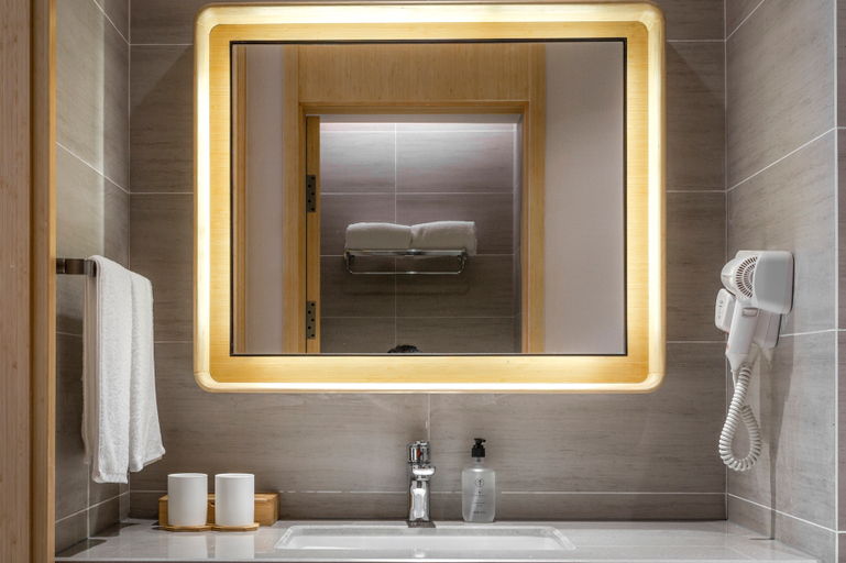 Bathroom 3, Ji Hotel Chengdu Southwest Petroleum University, Chengdu