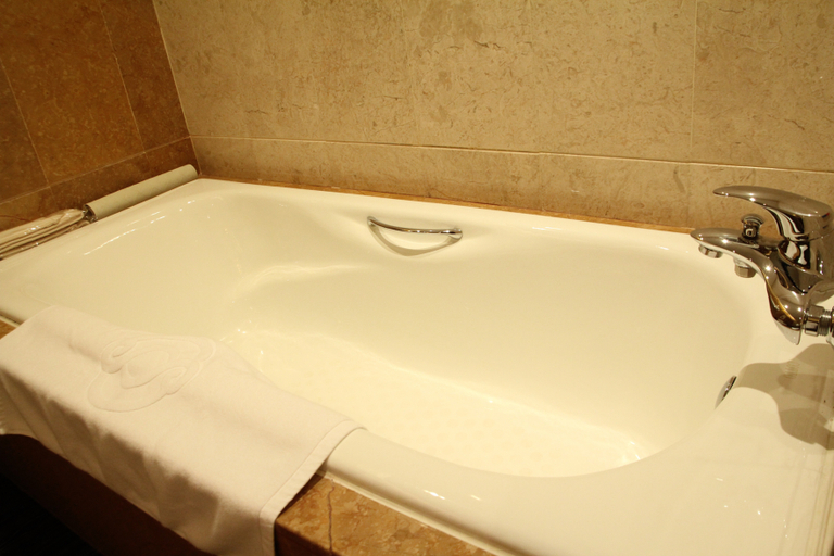 Bathroom 4, Zhongshan Yihe Junli Hotel (Holiday Plaza Branch), Zhongshan