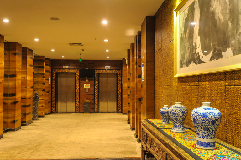 Others 3, Baiyue Hotel, Guilin