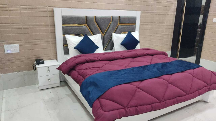 Bedroom 5, AS Hotel Expoinn, Gautam Buddha Nagar