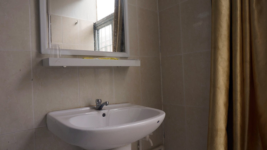 Bathroom 2, Handis Hotel, Dongguan