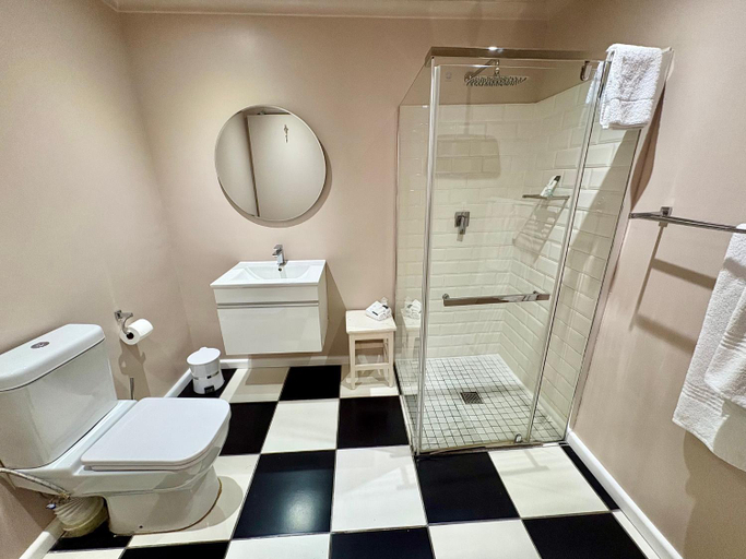 Bathroom 4, Mont d’Or Franschhoek, Cape Winelands