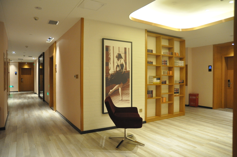 Others 4, Moon Peninsula Theme Hotel, Yibin