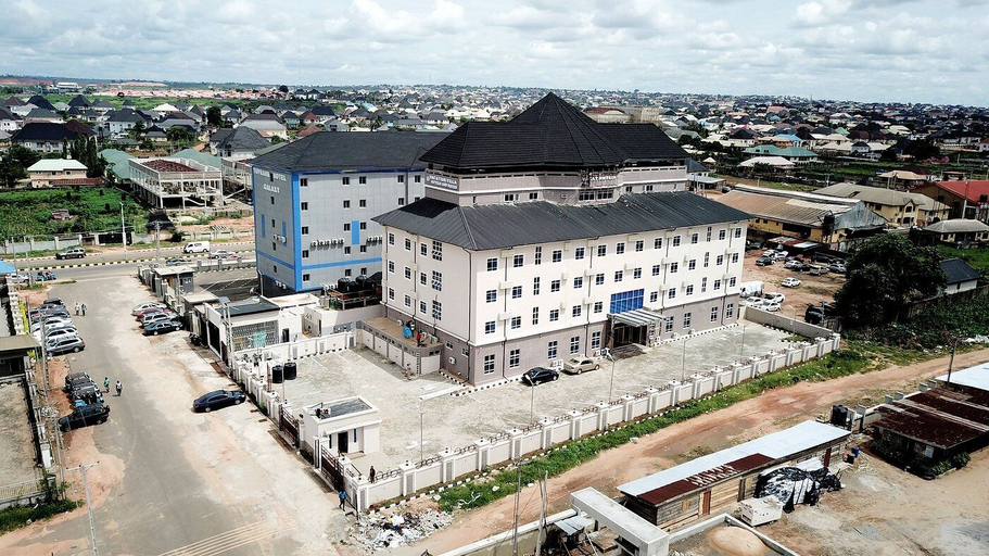 Exterior & Views 2, Vacation Villa Hotel and Suites, Oshimili South