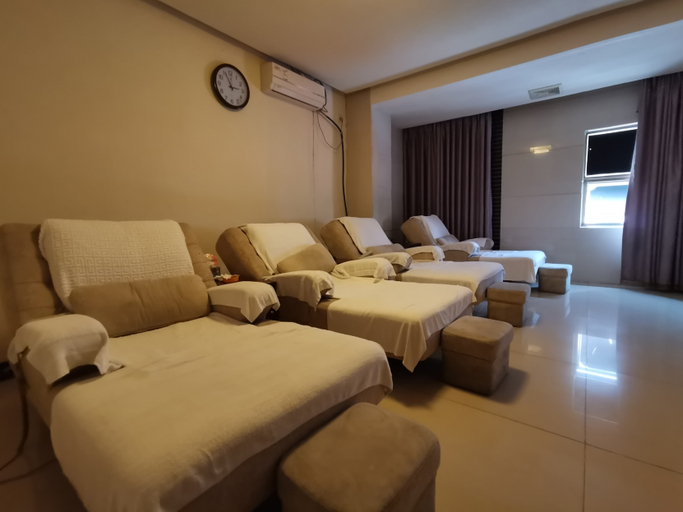 Bedroom 2, Zhongyang Holiday Hostel, Zhanjiang