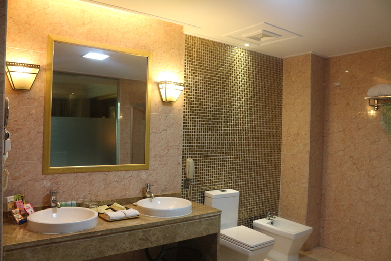 Bathroom 3, Dongnan Hotel, Quanzhou