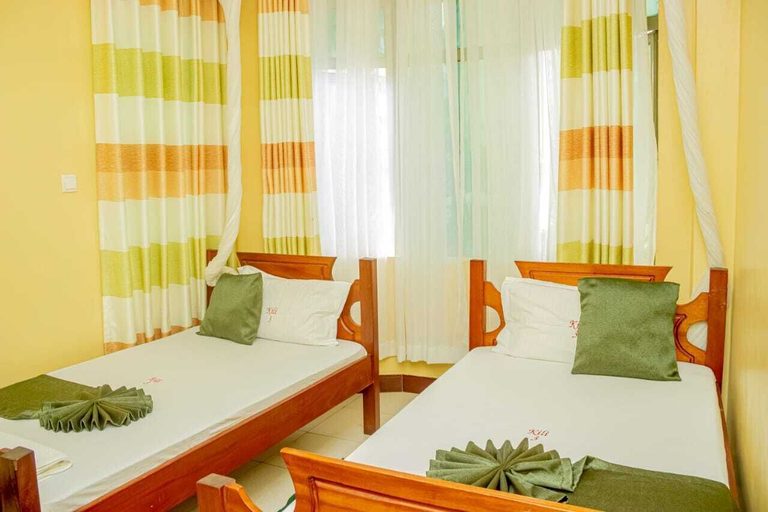 Bedroom, Sunset Paradise Apartments by Blodriff, Kisauni