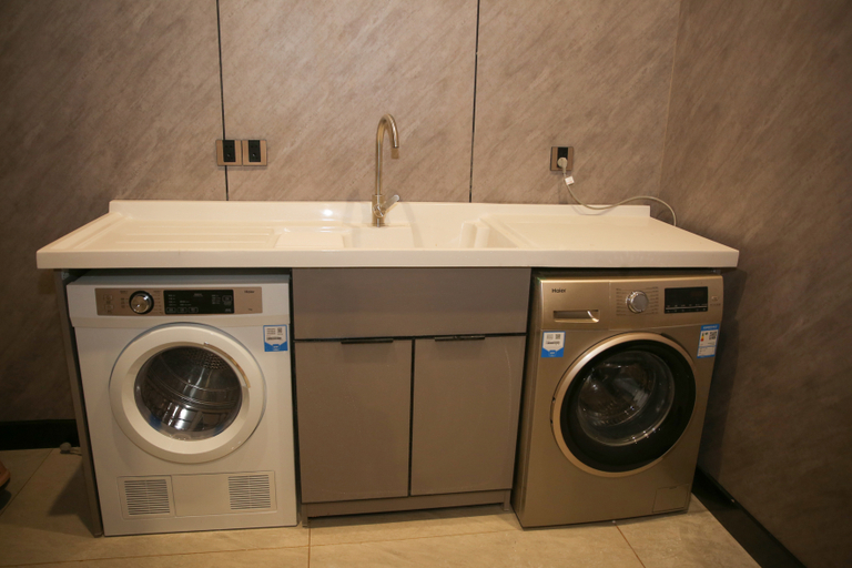 Bathroom, Magnotel Classic (Yangzhou Wanda Plaza Shunda Road), Yangzhou