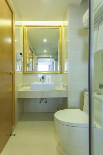 Bathroom 2, インターナショナルホテル(セン), Shenzhen