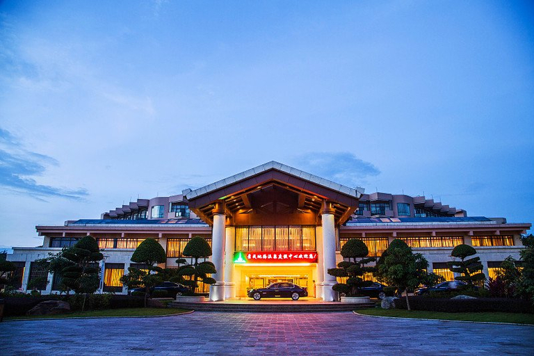 Exterior & Views 5, Jing Cheng Earthsea SPA Holiday Center, Dehong Dai and Jingpo