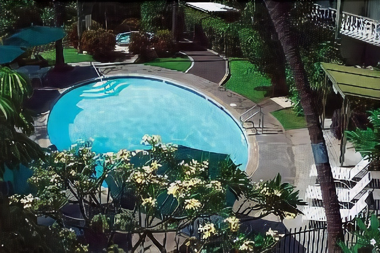 Sport & Beauty 2, Kona Islander Inn Condos, Hawaii