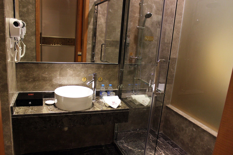 Bathroom 2, ホテル セン（セン）, Shenzhen