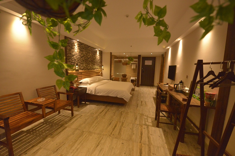 Bedroom 2, Zhaozhuang Hotel, Hainan