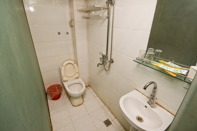 Bathroom 2, Rujia Apartment Hotel, Xi'an