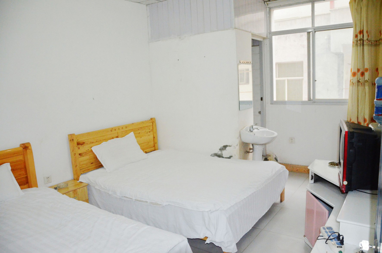 Bedroom 2, Xiang Long Hotel, Deyang
