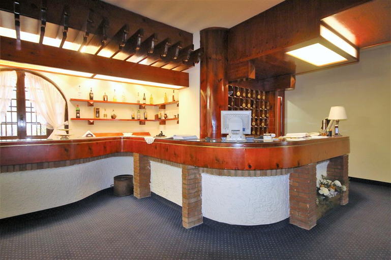 Food & Drinks, Tre Pozzi, Parma