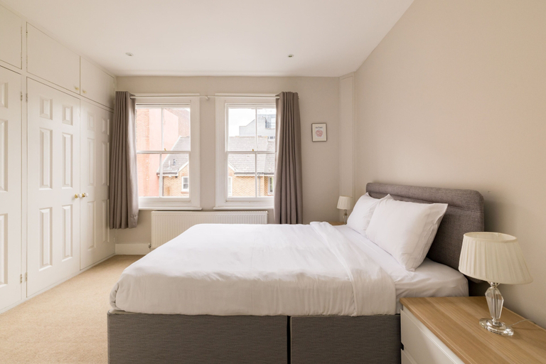 Room 2, Brick & Beam on Tabard, London