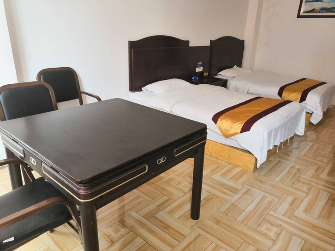Bedroom 2, Qiyuan Hotel, Honghe Hani and Yi