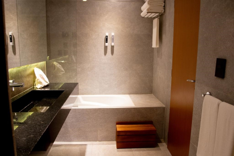 Bathroom 4, O2 Hotel Iguazú, Iguazú