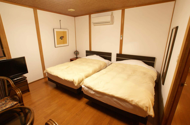 Bedroom 3, Beppu Onsen Beppu Showaen, Beppu
