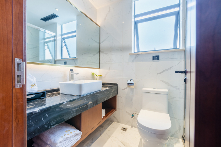 Bathroom, Huada Light Luxury Hotel, Changsha
