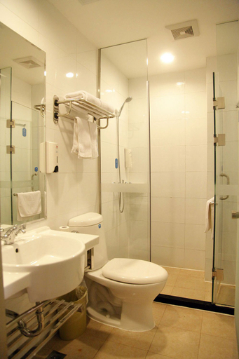 Bathroom 4, Hanting Hotel (Beijing Qinghe Xiaoying West Road), Beijing