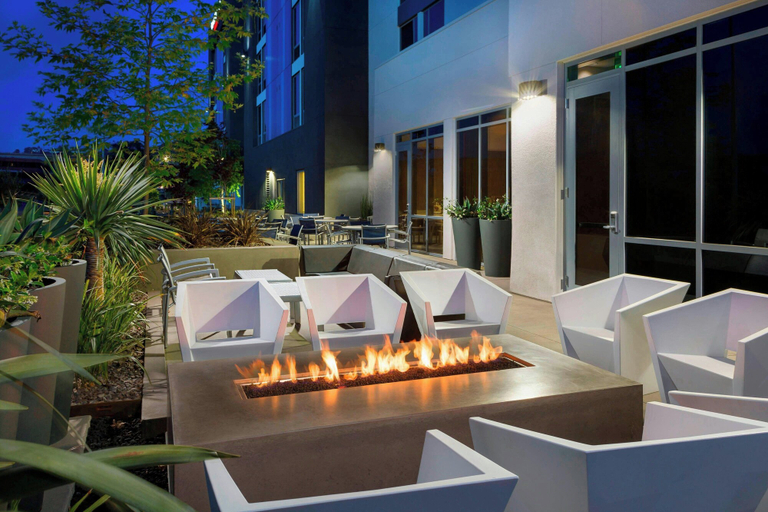 Food & Drinks 5, Springhill Suites San Diego Mission Valley, San Diego