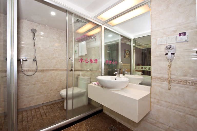 Bathroom 2, Booz Fashion Hotel (Meishan Bus Station), Quanzhou