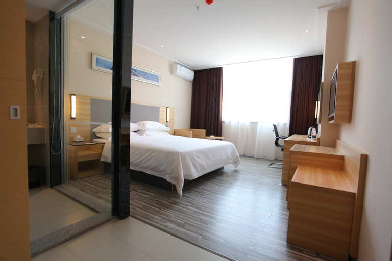 Bedroom, City Comfort Innホテル(防城港恆富ショッピングモール羣星大道)(城市便捷酒店(防城港恒富商业广场群星大道店)), Fangchenggang