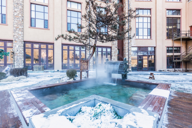 Sport & Beauty 2, Maple Aroma Valley Hot Spring Resort Hotel, Benxi