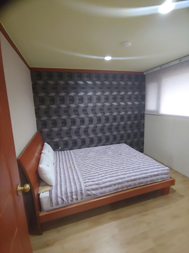 Bedroom 2, Jeju Geumgangsan Condominium, Jeju