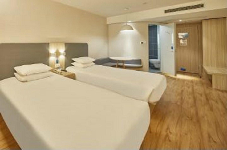Bedroom 5, Zhangjiakou Huating Hotel (Wuyi East Avenue), Zhangjiakou