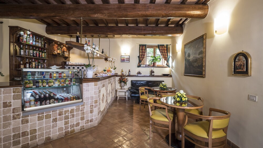 Food & Drinks 5, Borgo Di Celle, Perugia