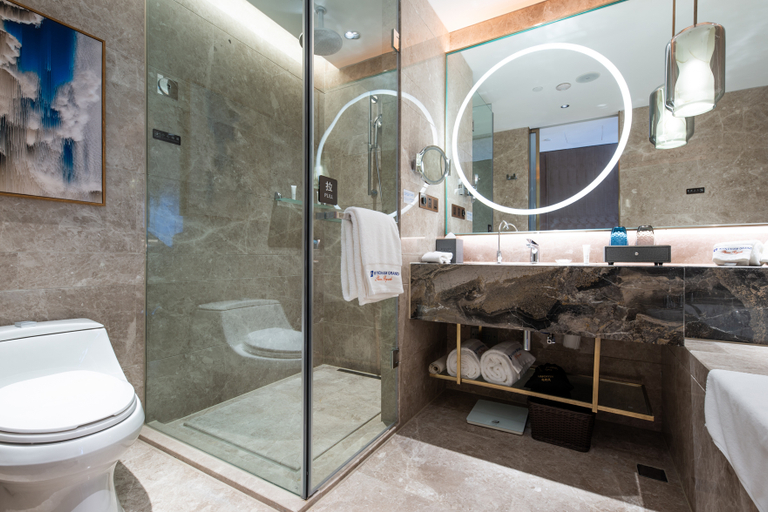 Bathroom 4, Wyndham Grand Plaza Royale Powerlong Fuyang, Fuyang
