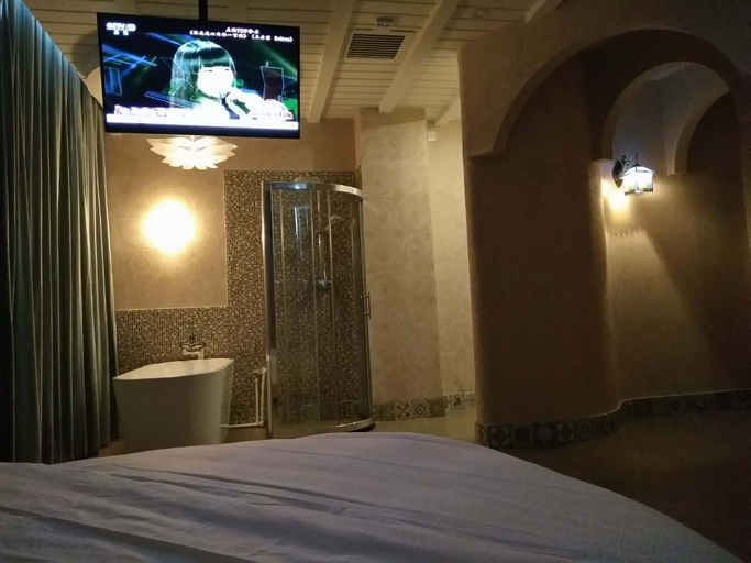 Bedroom 2, Yanji Feifan Holiday Hotel, Yanbian Korean