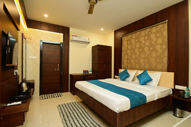 Bedroom 3, HOTEL HALLMARK, Kota