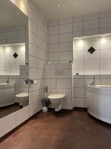 Bathroom 3, Börsen Annex, Gotland