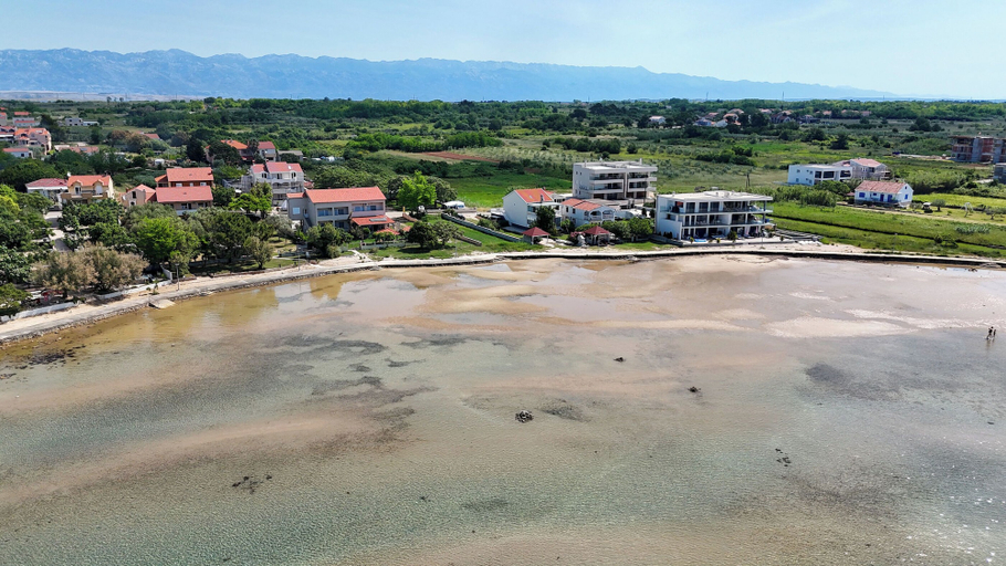 Beach 5, Apartments Vala Batalaza, Privlaka
