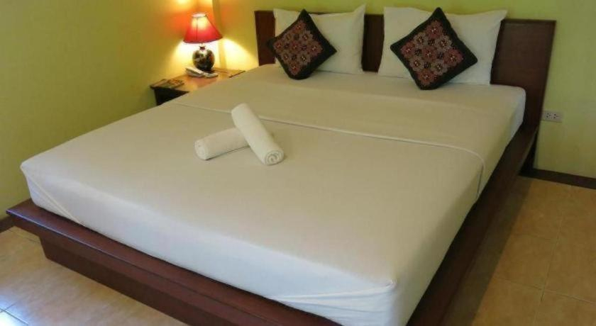 Bedroom, Baan Lapoon Hotel, Muang Lamphun