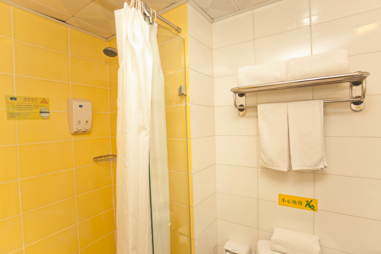 Bathroom 2, ホームイン プラスホテル(), Beijing