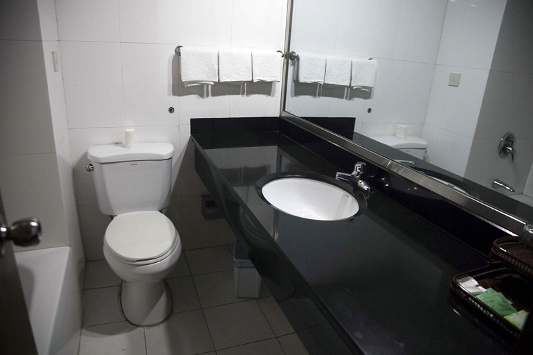 Bathroom, Yandangshan Xiankelai Villa, Wenzhou