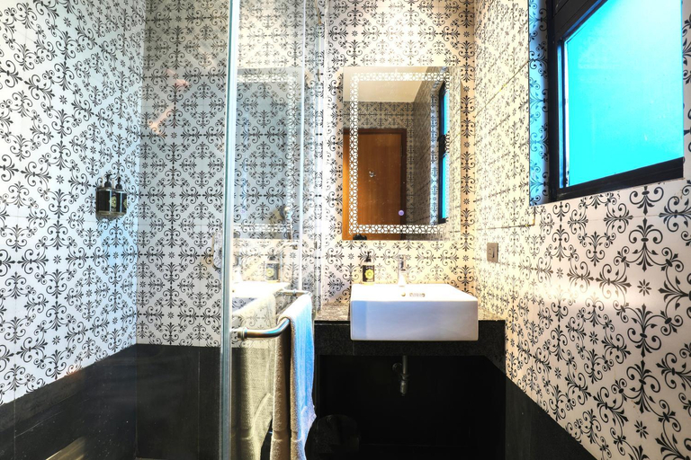 Bathroom 4, Hotel Bluestone - Nehru Place , Delhi