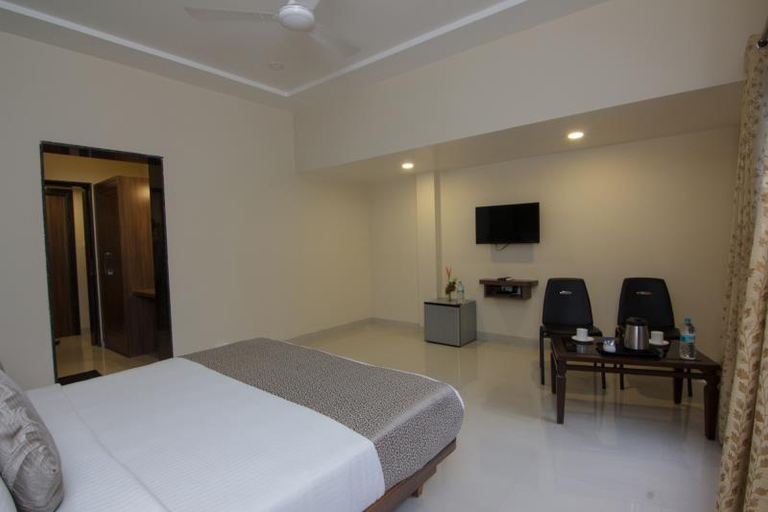 Bedroom 2, SUNSHINE RESORT, Pune
