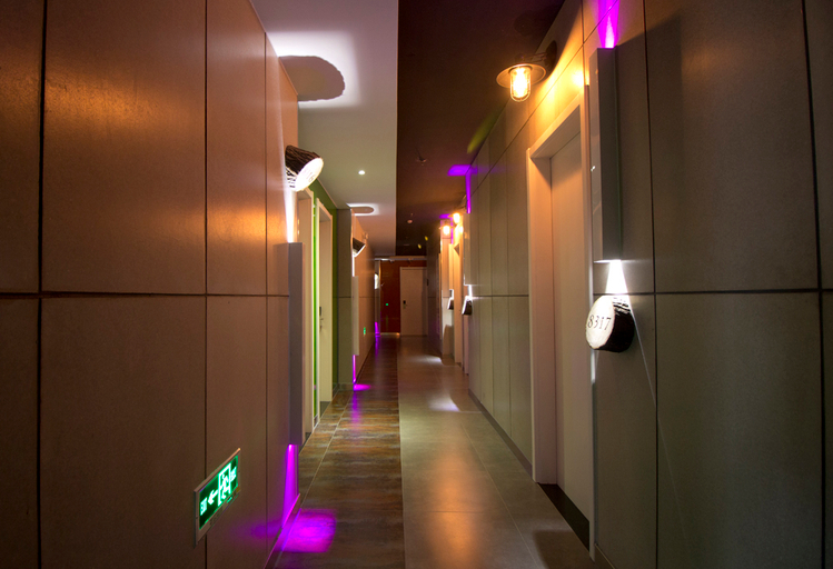 Others 5, Zhibo Hotel (Shanghai Jiayi Road Subway Station), Shanghai