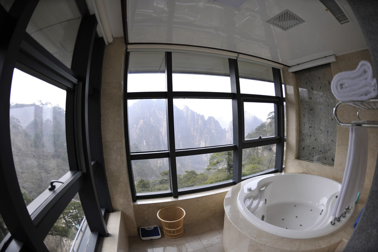 Bathroom, Huangshan Shilin Hotel, Huangshan
