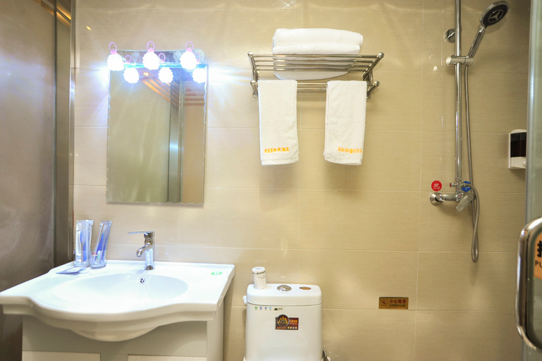 Bathroom 2, Star Express Hotel, Kunming