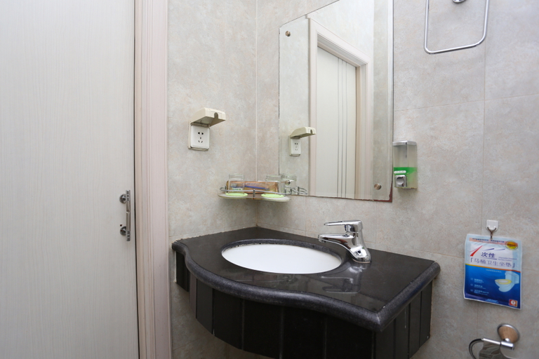 Bathroom 2, Harbin Junyi Hotel (Central Street Railway Station), Harbin
