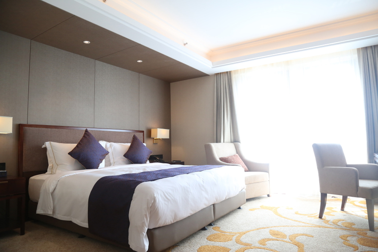 Bedroom, Sky World Hotel, Qingdao