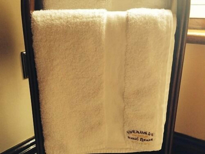 Bathroom amenities 2, The Overdale Guesthouse, North Yorkshire